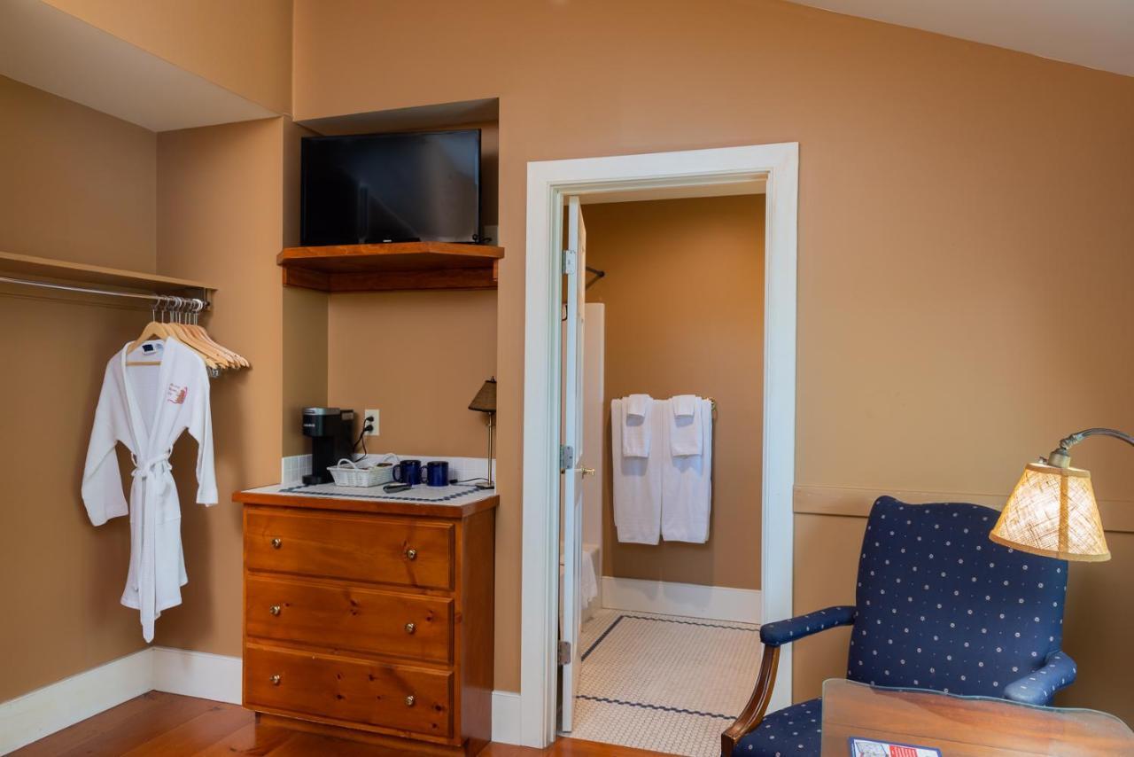 Strong House Inn Vergennes Εξωτερικό φωτογραφία