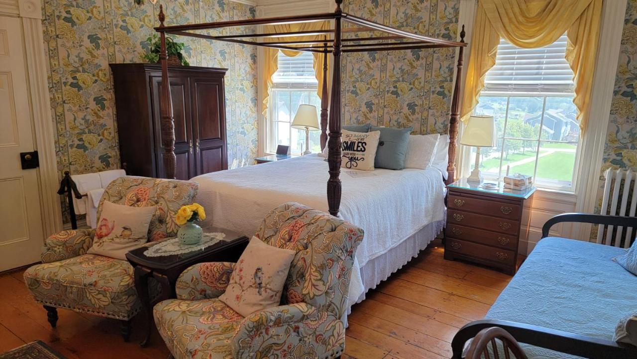 Strong House Inn Vergennes Εξωτερικό φωτογραφία