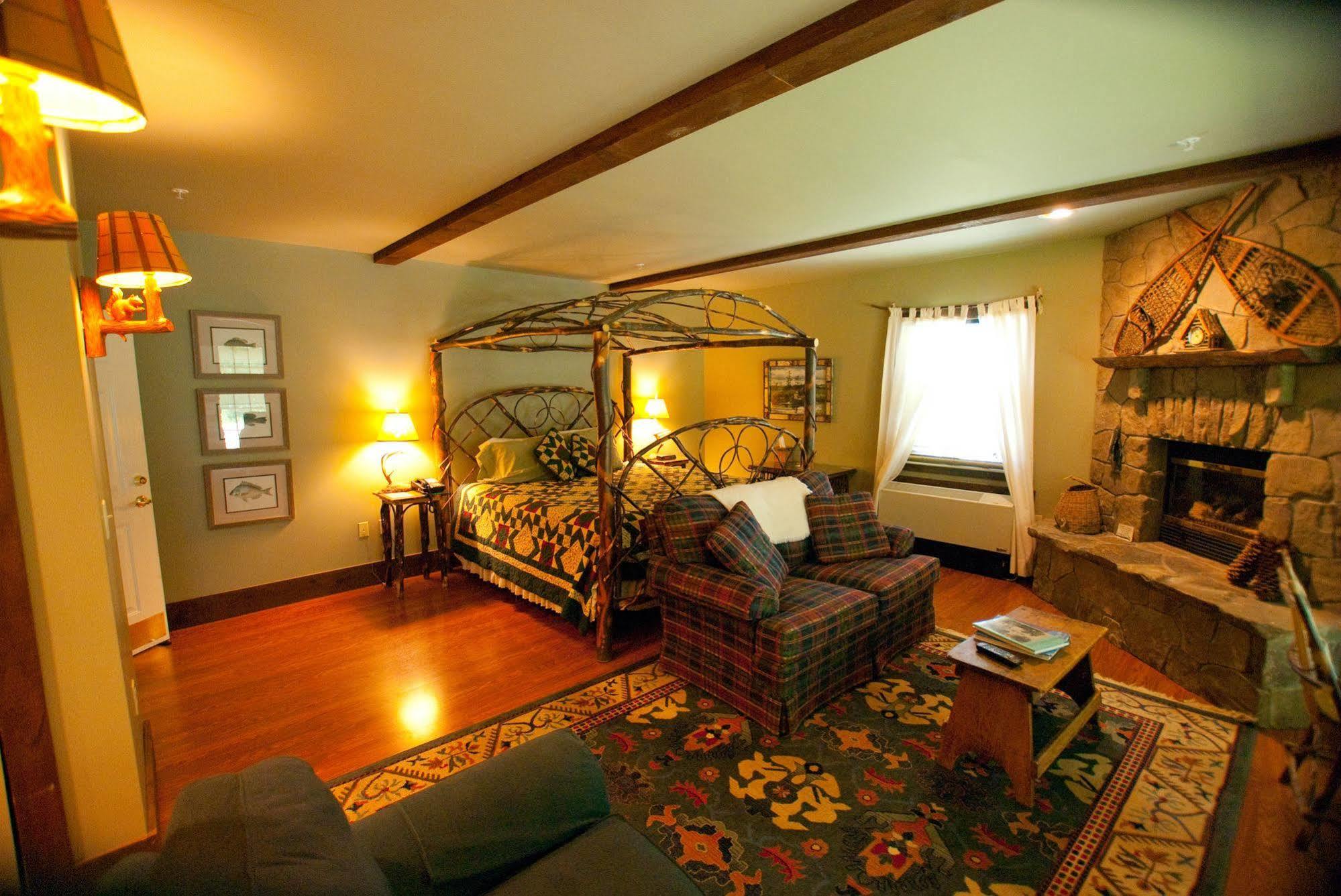 Strong House Inn Vergennes Εξωτερικό φωτογραφία